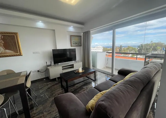 Nautica Luxe Apartments